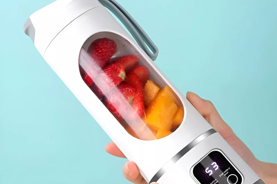 Rechargeable Mini Blender for Smoothies