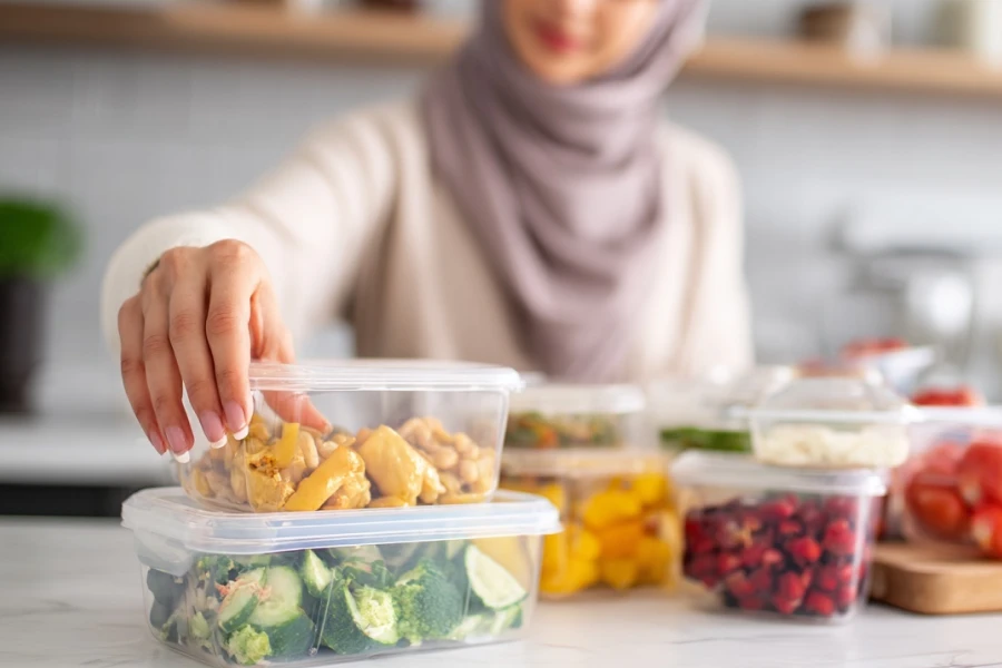 Sectioned Snack Tray with Cover and Handle